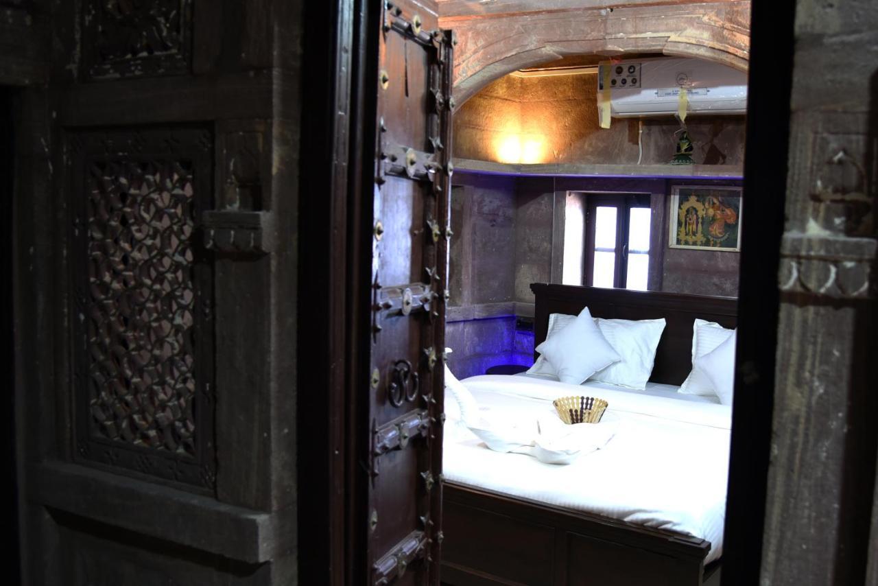 เดอะ ฐิกัณ เฮอริเทจ Bed & Breakfast จ๊อดปูร์ ภายนอก รูปภาพ